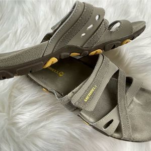 Merrell Sandals Women’s Light Grey Size 7